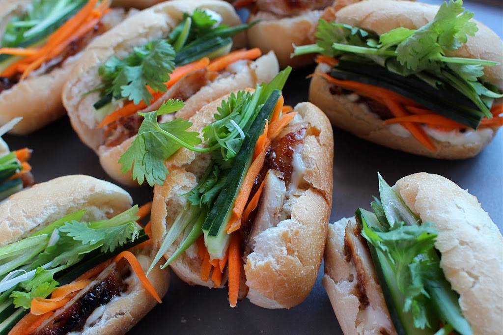 Bs Banh Mi - Vietnamese Sandwich | restaurant | 2195 Wyecroft Rd, Oakville, ON L6L 5L7, Canada | 9054692929 OR +1 905-469-2929