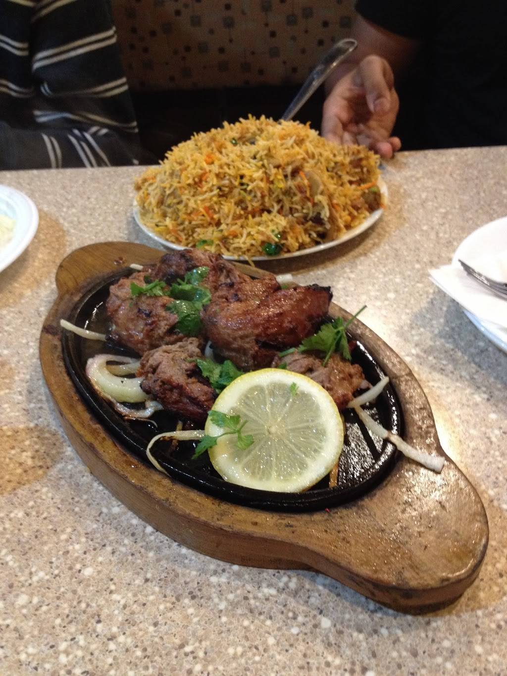 Shaheen Tikka & Kabab House | restaurant | 747 Don Mills Rd, North York, ON M3C 1T2, Canada | 4166967535 OR +1 416-696-7535