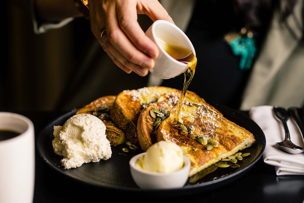 City Table | restaurant | 65 Exeter St, Boston, MA 02116, USA | 6179334800 OR +1 617-933-4800