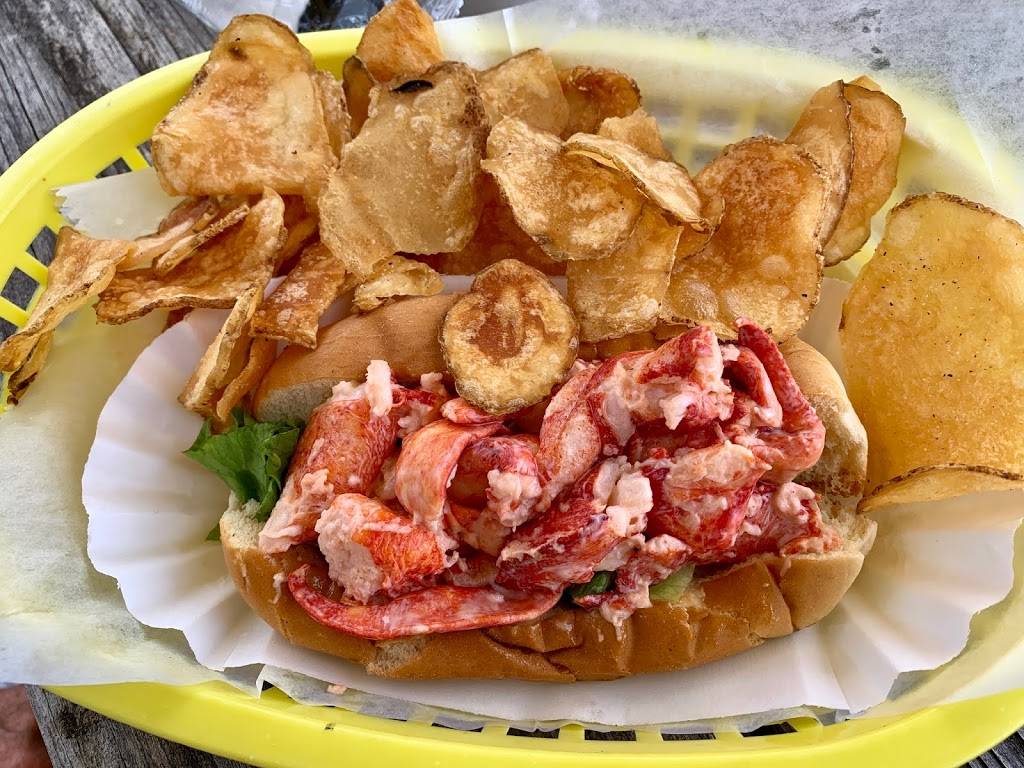 Downtown Crossing | restaurant | 1103 US-1, Sebastian, FL 32958, USA | 7726966068 OR +1 772-696-6068