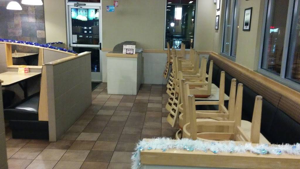 Dairy Queen Grill & Chill | restaurant | 21 NE, WA-300, Belfair, WA 98528, USA | 3605522222 OR +1 360-552-2222