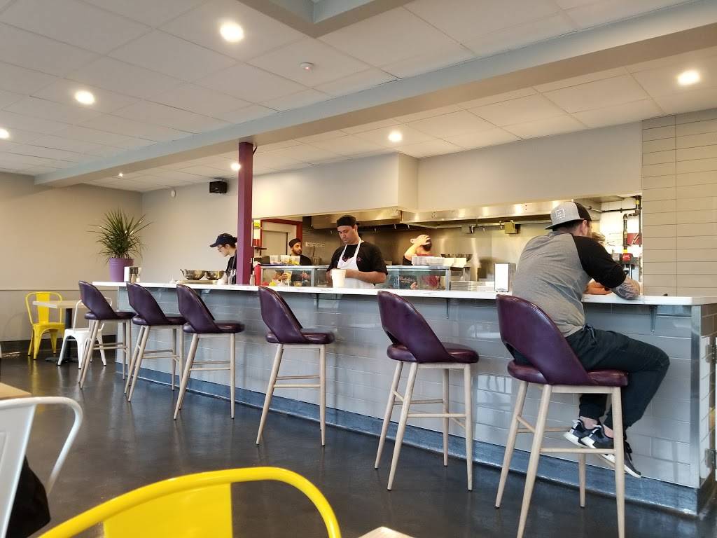 Butchies | restaurant | 939 Dundas St W, Whitby, ON L1N 2N8, Canada | 9054449991 OR +1 905-444-9991