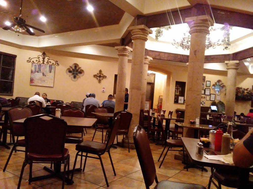 Tink-A-Tako #12 / Sandras Mexican Food | restaurant | 7507 Potranco Rd, San Antonio, TX 78251, USA | 2106802300 OR +1 210-680-2300