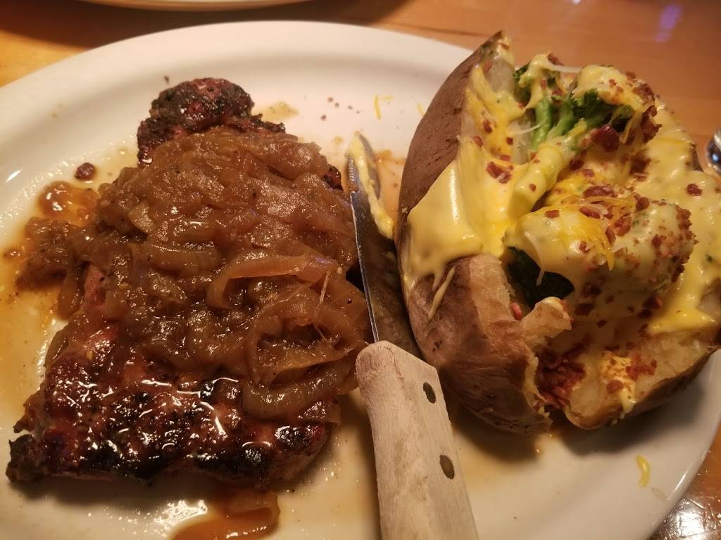 Hennys Grill and Bar | restaurant | 1290 National Hwy, Cumberland, MD 21502, USA | 3017291746 OR +1 301-729-1746