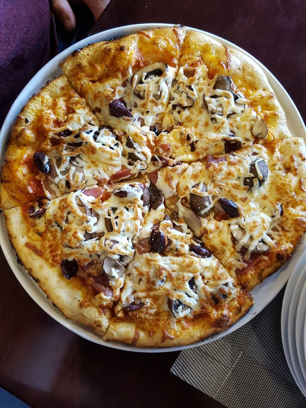 Bocconcini | restaurant | 1140 Southdale Rd W, London, ON N6P 0E1, Canada | 5196017799 OR +1 519-601-7799