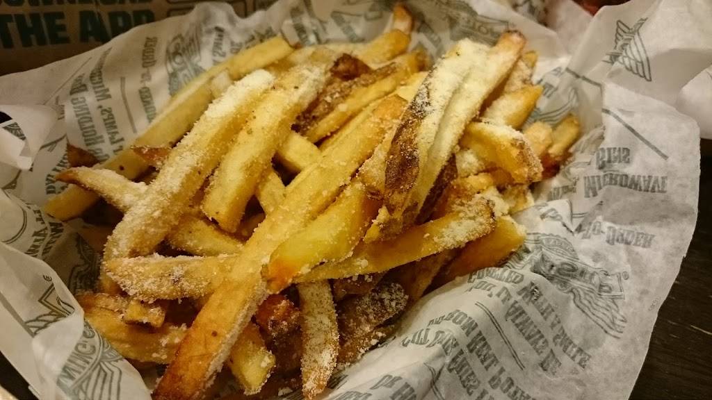 Wingstop | restaurant | 1211 E La Habra Blvd e, La Habra, CA 90631, USA | 5626948000 OR +1 562-694-8000