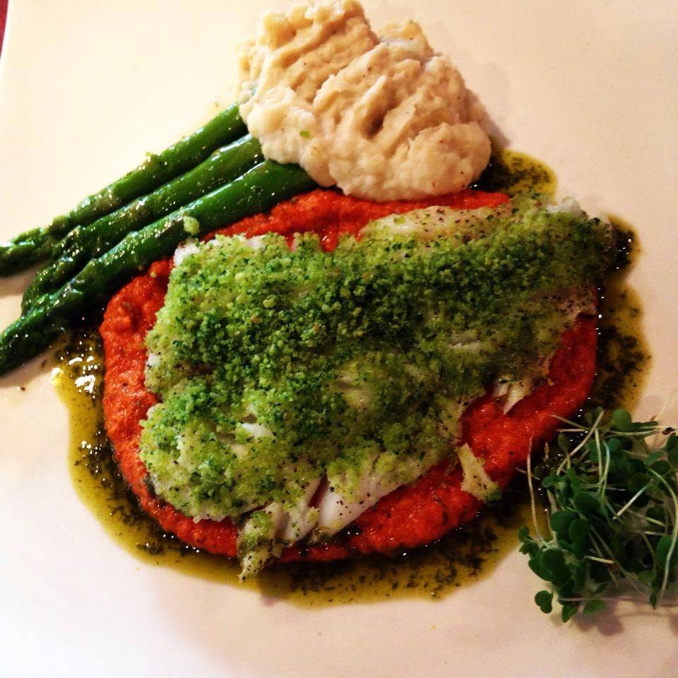 The Wine House | restaurant | 3950 University Dr Suite 212, Fairfax, VA 22030, USA | 7033522211 OR +1 703-352-2211