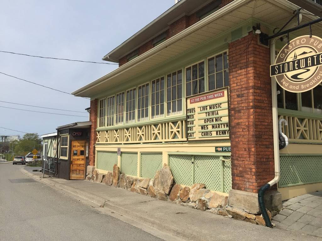 Stonewater Pub | restaurant | 490 Stone Street South lower, Gananoque, ON K7G 2A4, Canada | 6133822116 OR +1 613-382-2116