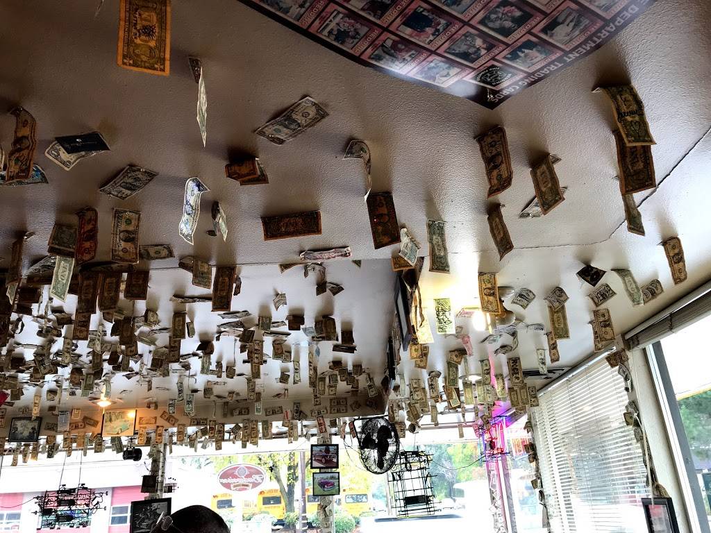 Fat Daddys BBQ | restaurant | 942 Hartnell Ave, Redding, CA 96002, USA | 5302216270 OR +1 530-221-6270