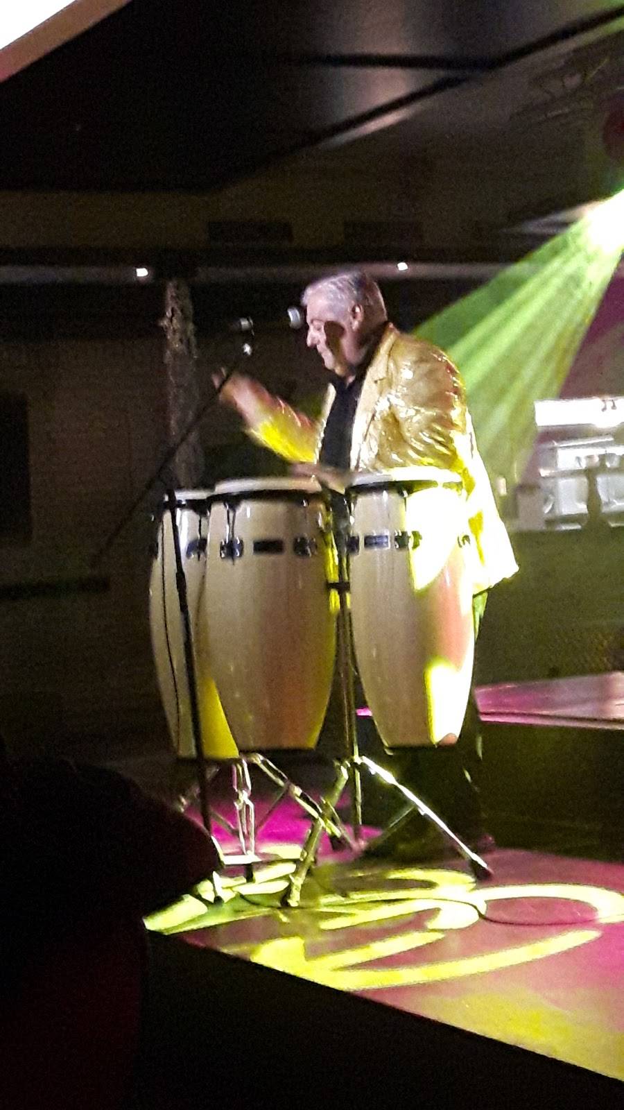 La Ferme Rouge | restaurant | 1170 Chemin dAylmer, Gatineau, QC J9H 7L3, Canada | 8196003600 OR +1 819-600-3600