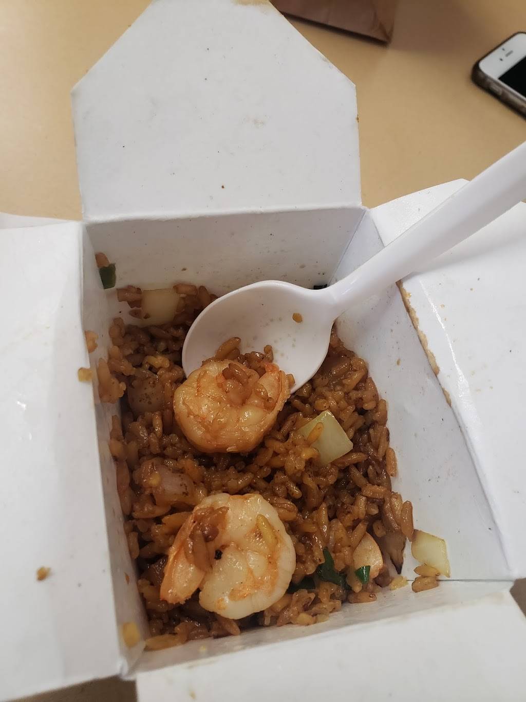 Golden Kitchen Restaurant | restaurant | 3311 N Sterling Ave, Peoria, IL 61604, USA | 3096866888 OR +1 309-686-6888