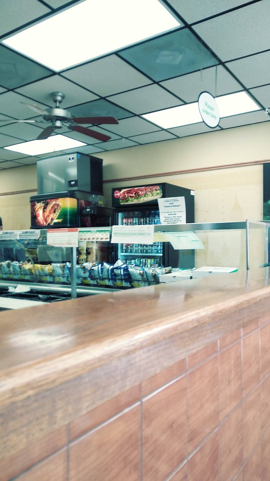 Subway Restaurants | restaurant | 6775 Stirling Rd, Davie, FL 33314, USA | 9547920087 OR +1 954-792-0087
