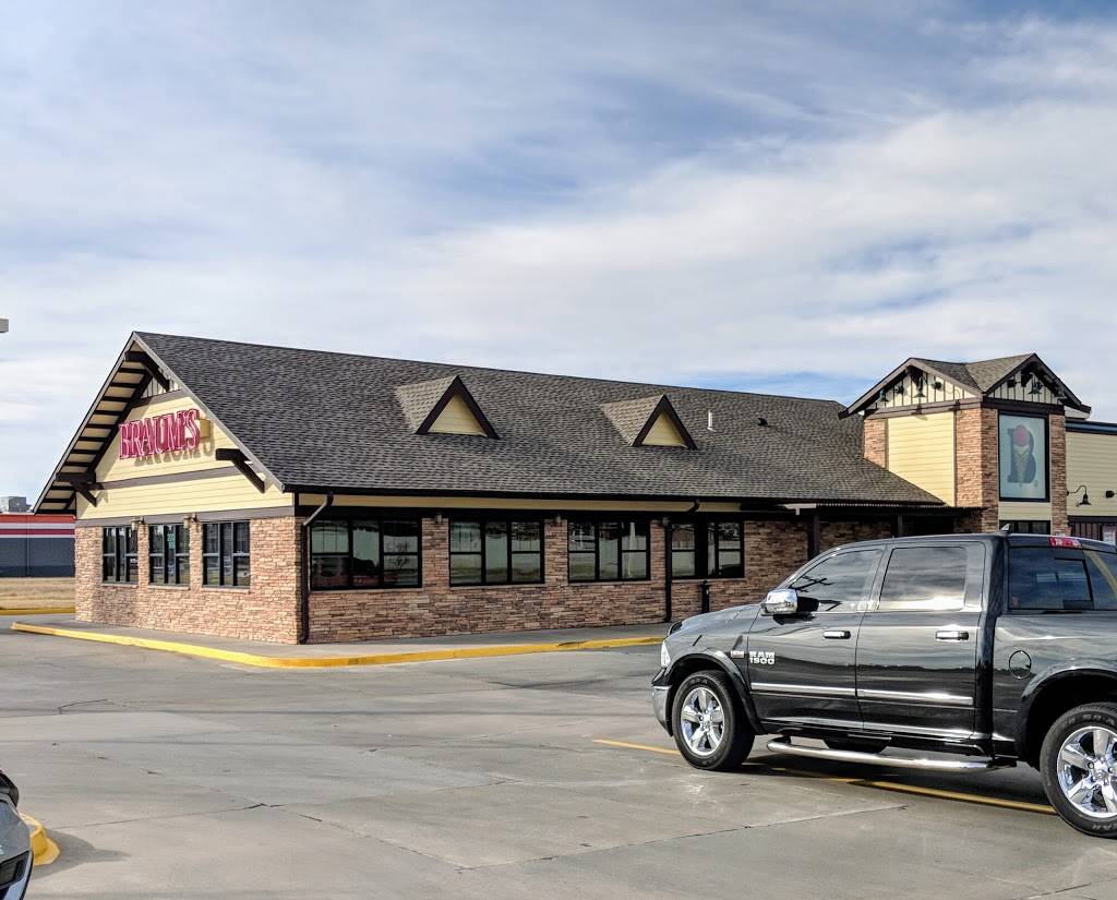 Braums Ice Cream & Burger Restaurant | restaurant | 2001 NW 164th St, Edmond, OK 73012, USA | 4053414542 OR +1 405-341-4542