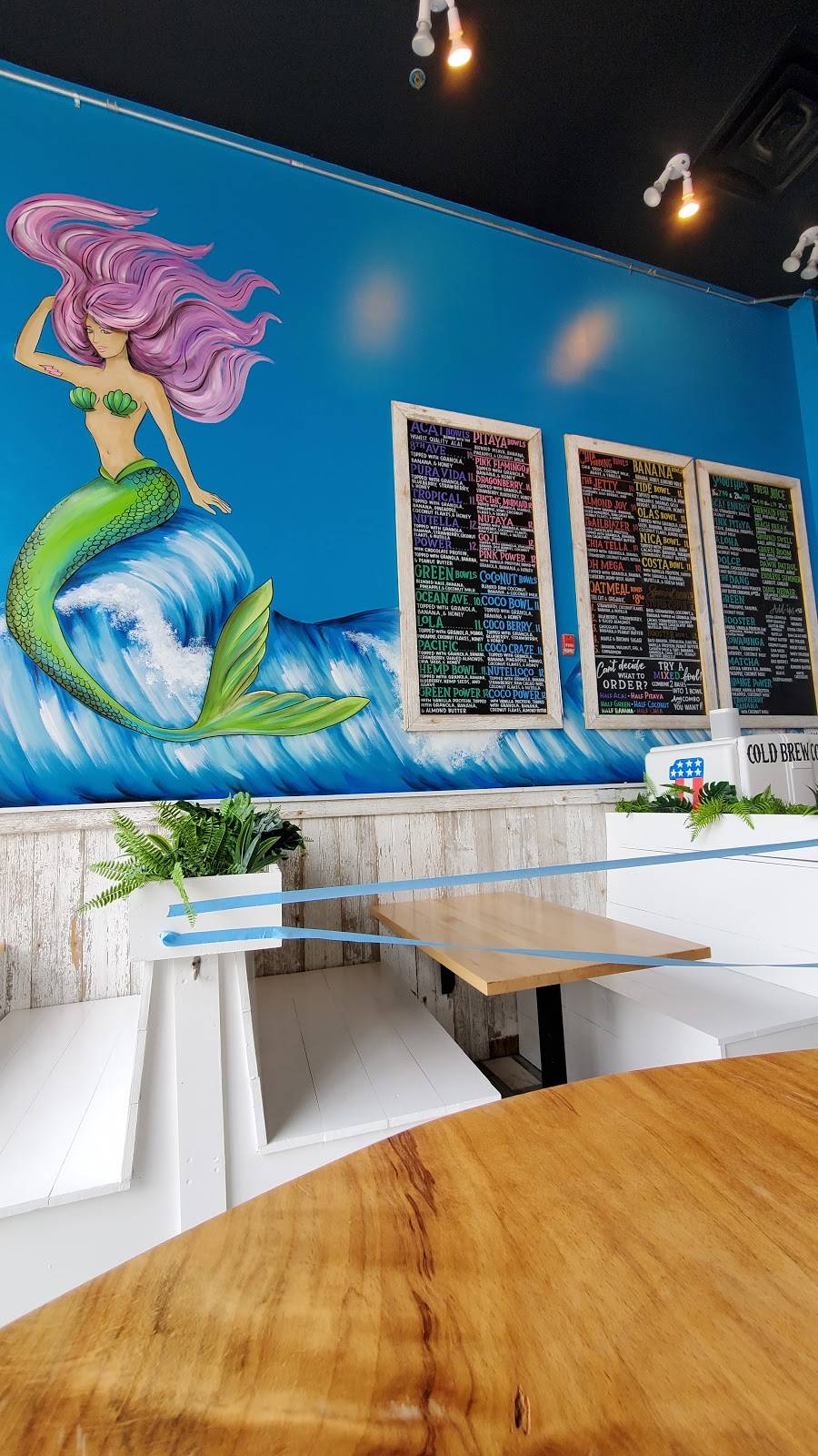 Playa Bowls | restaurant | 3045 Center Valley Pkwy #118, Center Valley, PA 18034, USA | 6102170597 OR +1 610-217-0597