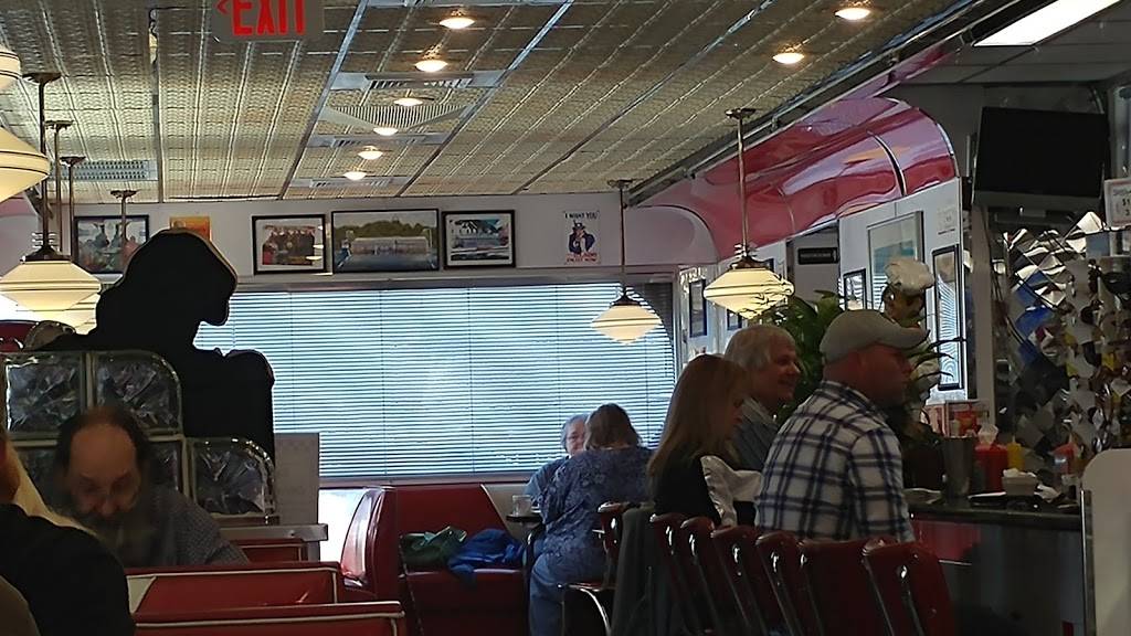 Cardos Pizza of Waverly | meal delivery | 298 W Emmitt Ave, Waverly, OH 45690, USA | 7409477706 OR +1 740-947-7706