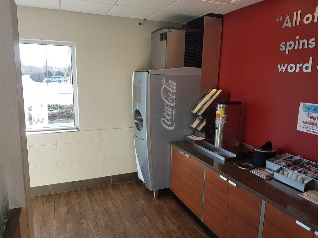 Wendys | restaurant | 8011 Old Carriage Ct, Shakopee, MN 55379, USA | 9524068252 OR +1 952-406-8252