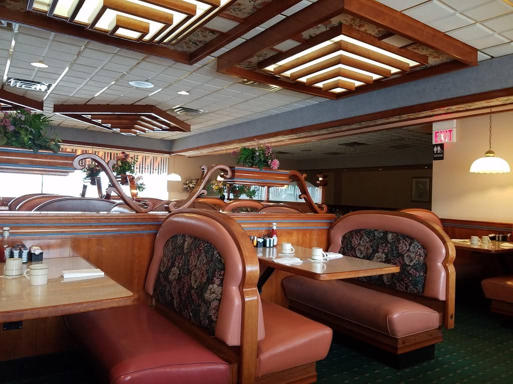 Rolling Meadows Restaurant | restaurant | 947 S Rolling Meadows Dr, Fond du Lac, WI 54937, USA | 9209229140 OR +1 920-922-9140