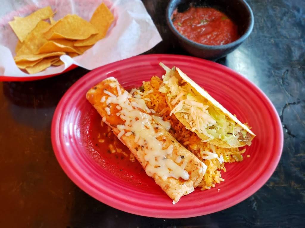 El Cantarito | restaurant | 1002 N Main St, Cloverdale, IN 46120, USA | 7657952388 OR +1 765-795-2388