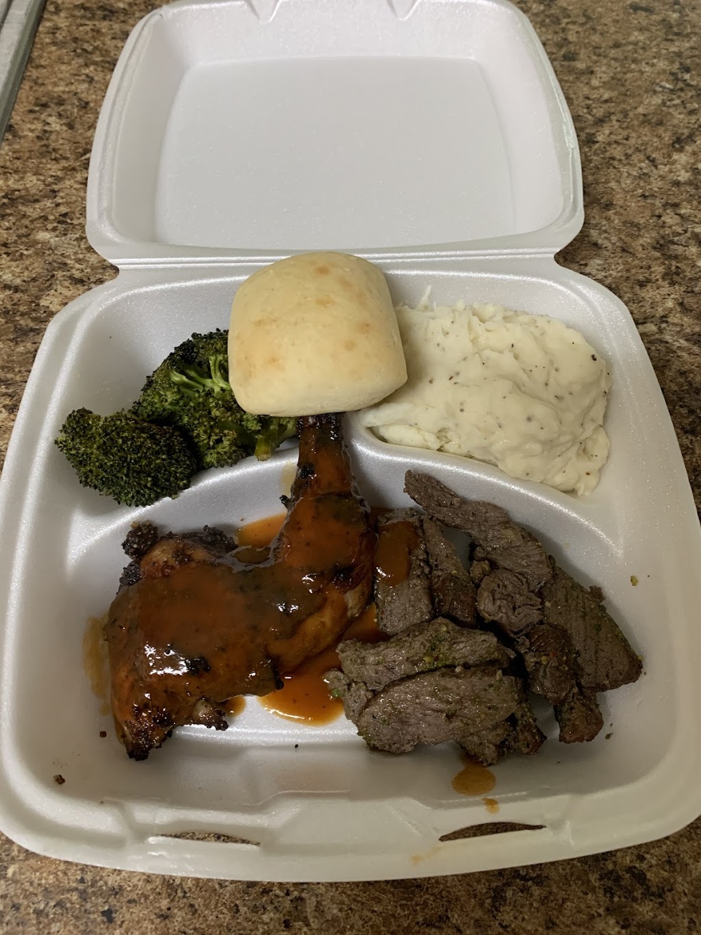 JF eatery | restaurant | 34 Church Cir, Greenbrier, AR 72058, USA | 5013142985 OR +1 501-314-2985