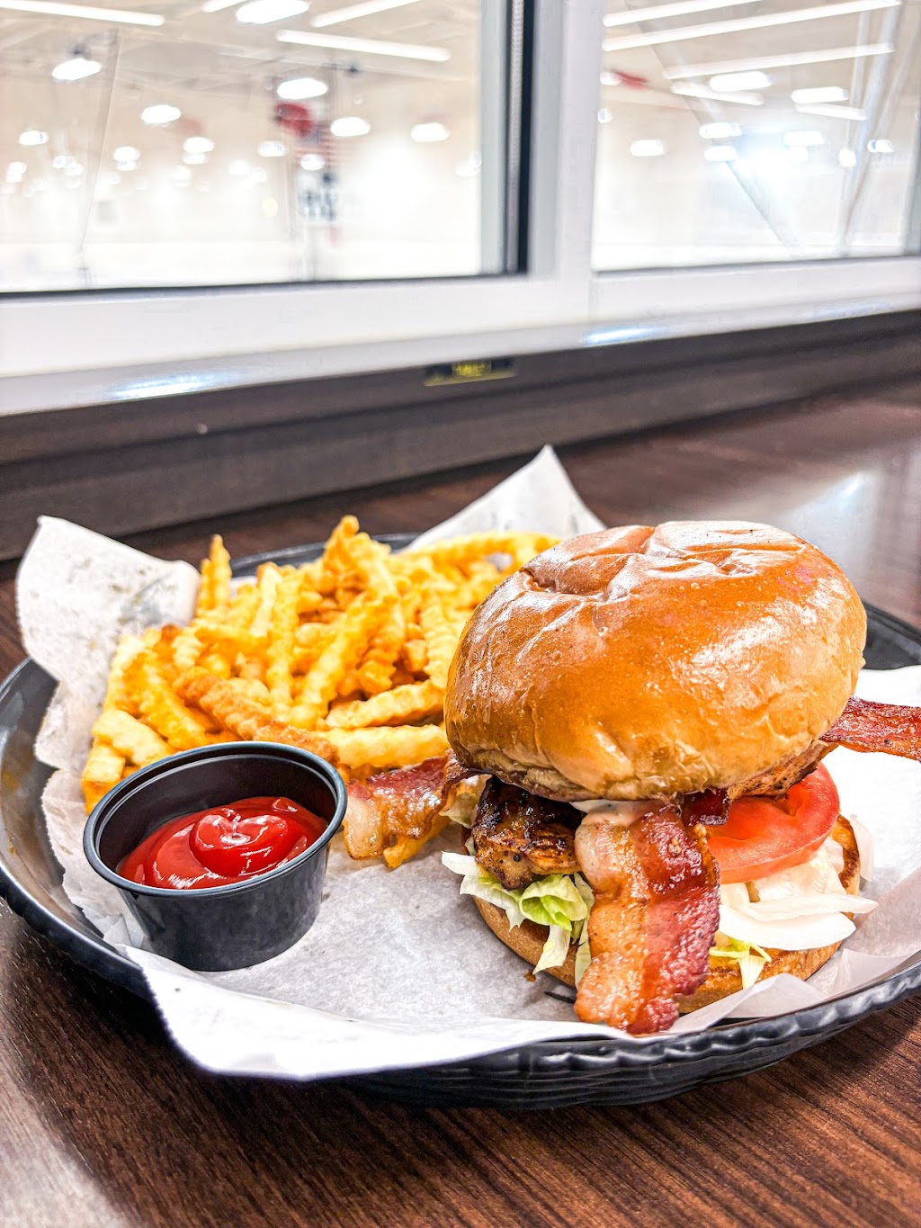 Station Grille at Wintrust Sports Complex | restaurant | 5499 W 65th St Second Floor, Bedford Park, IL 60638, USA | 7082959500 OR +1 708-295-9500