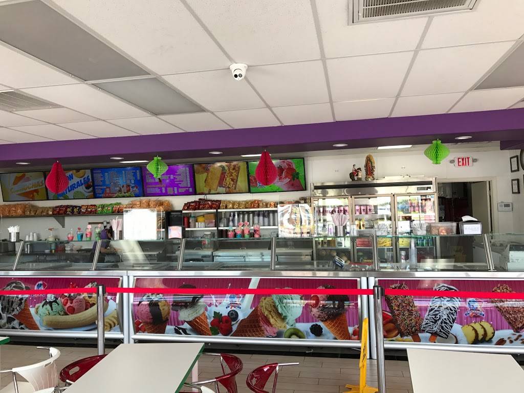 La Michoacana Premium | meal takeaway | 1801 Belvidere St, Waukegan, IL 60085, USA | 2244804965 OR +1 224-480-4965