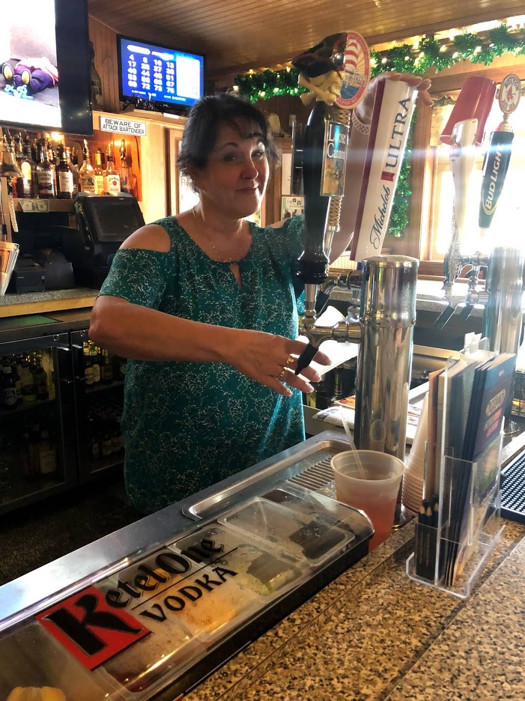 McTS Tavern | restaurant | 940 Mendon Road, Cumberland, RI 02864, USA | 4014754422 OR +1 401-475-4422