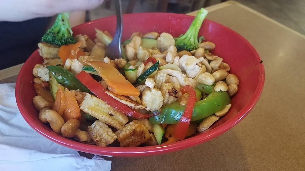 Hot Bowl Mongolian Grill | restaurant | 17440 W Grand Pkwy S, Sugar Land, TX 77479, USA | 2812392988 OR +1 281-239-2988