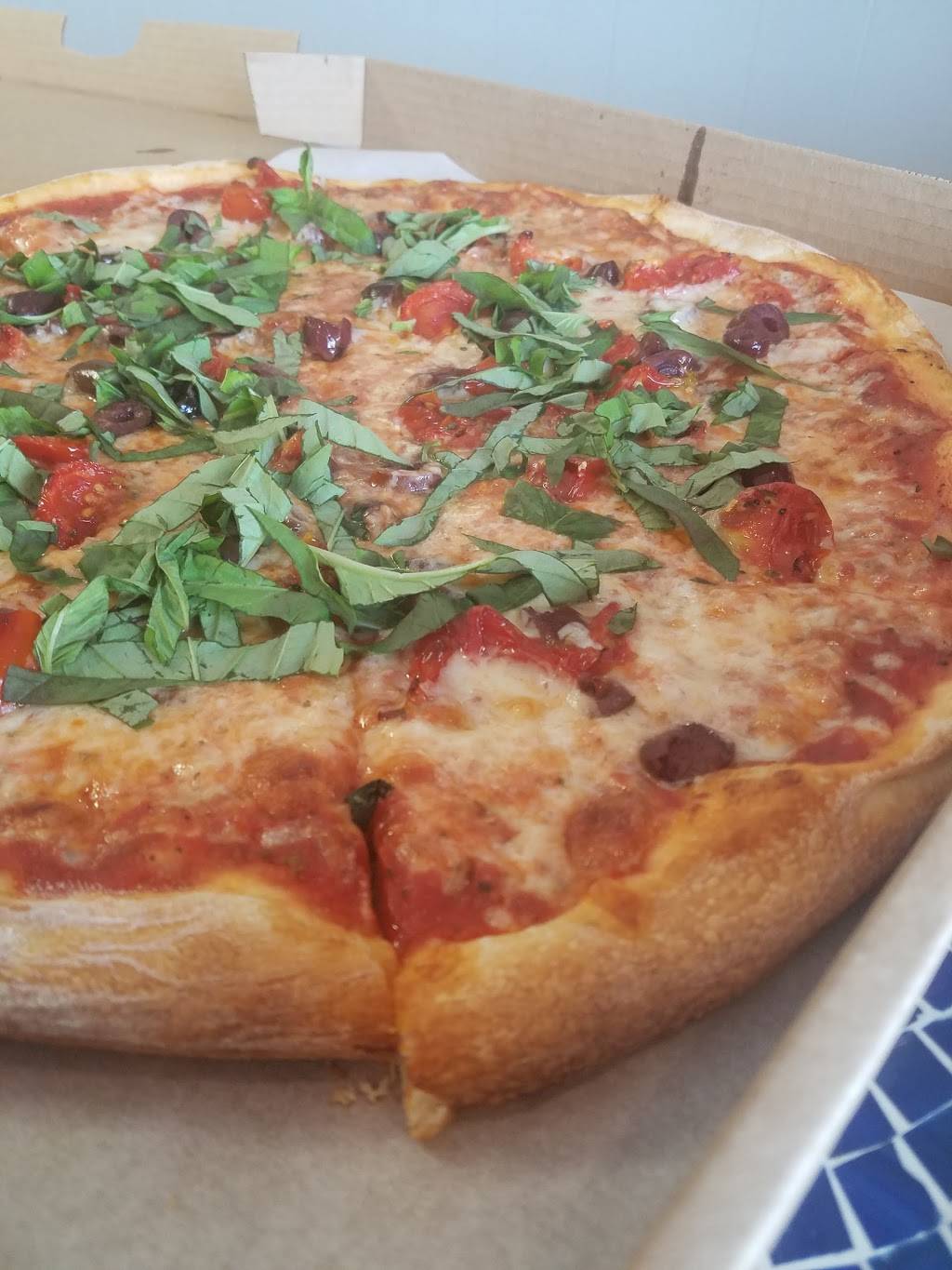 Ginas Pizza | meal takeaway | 622 Dover Center Rd, Bay Village, OH 44140, USA | 4402509900 OR +1 440-250-9900