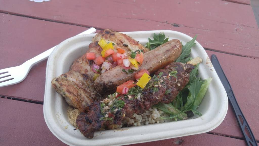 Congdons After Dark Food Truck Park | restaurant | 1100 Post Rd, Wells, ME 04090, USA | 2076464219 OR +1 207-646-4219