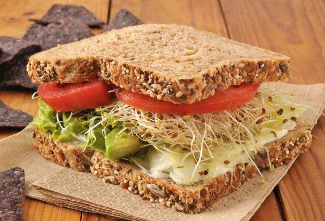 Astro Burger | restaurant | 5601 Melrose Ave, Los Angeles, CA 90038, USA | 3234691924 OR +1 323-469-1924