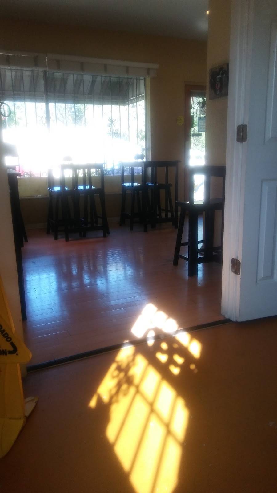 Smokin Oaks BBQ | restaurant | 1501 E Sligh Ave, Tampa, FL 33610, USA | 8137356004 OR +1 813-735-6004