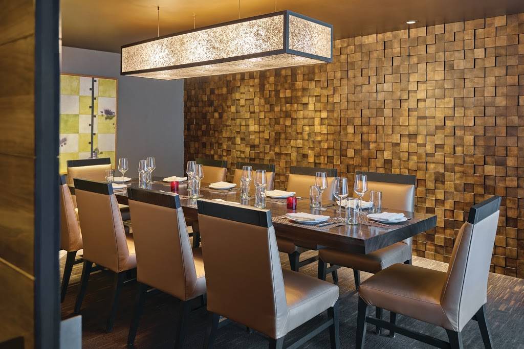 Leonora | restaurant | 16 Vail Rd, Vail, CO 81657, USA | 9703310015 OR +1 970-331-0015