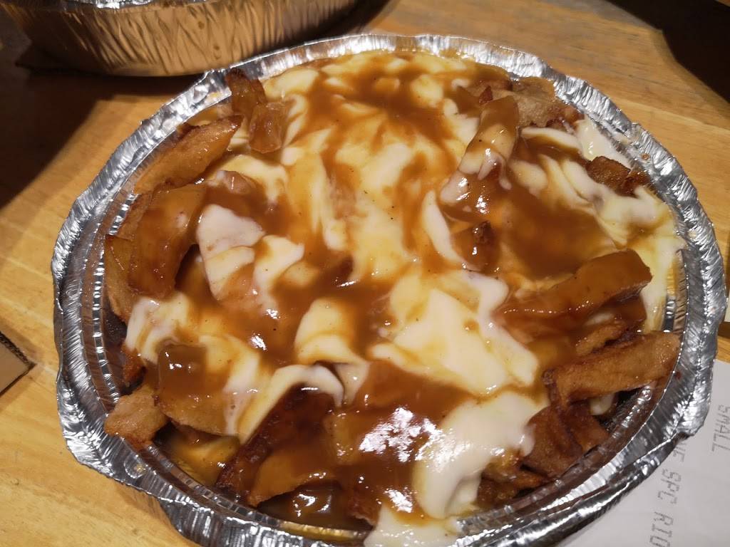 Restaurant Rio Pizza | restaurant | 5991 Avenue Auteuil, Brossard, QC J4Z 1N1, Canada | 4506767933 OR +1 450-676-7933