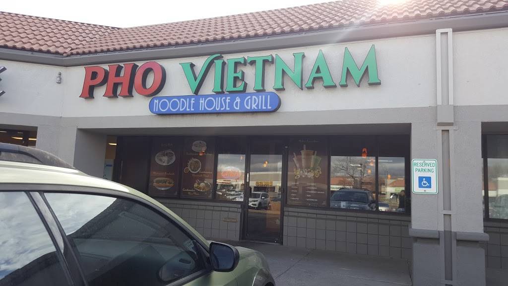 PhoVietnam | restaurant | 3234 S Wadsworth Blvd # M, Lakewood, CO 80227, USA | 7209209604 OR +1 720-920-9604