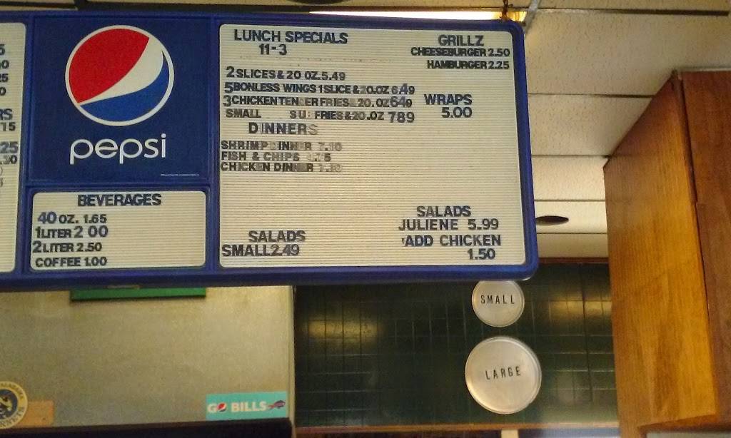 Santinos Pizza | restaurant | 2 Main St, Oakfield, NY 14125, USA | 5859485266 OR +1 585-948-5266