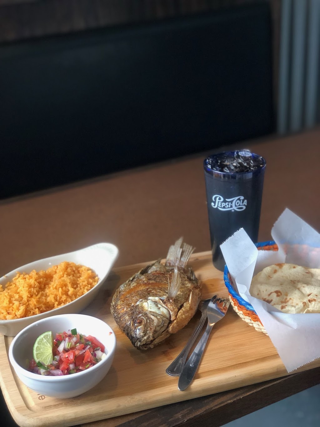 El Asadero Bar & Grill | restaurant | 1107 S 3rd St, Yakima, WA 98901, USA | 5099028381 OR +1 509-902-8381