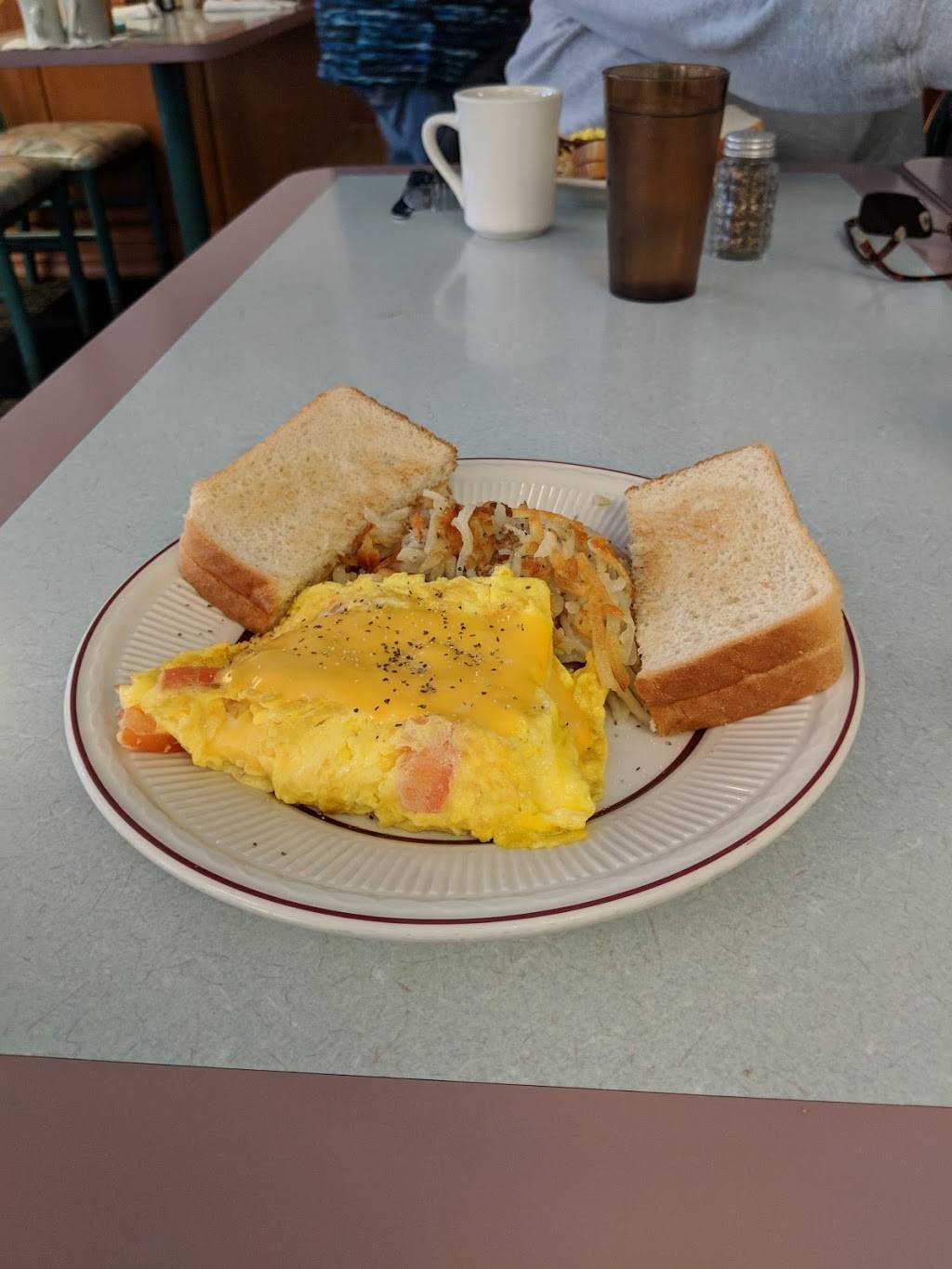 Hoppers | restaurant | 9675 Old 31, Berrien Springs, MI 49103, USA | 2694712106 OR +1 269-471-2106