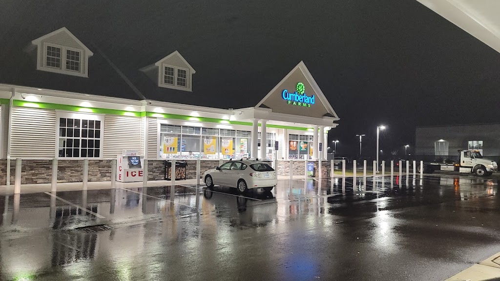 Cumberland Farms | cafe | 1680 Straits Turnpike, Middlebury, CT 06762, USA | 2035773431 OR +1 203-577-3431