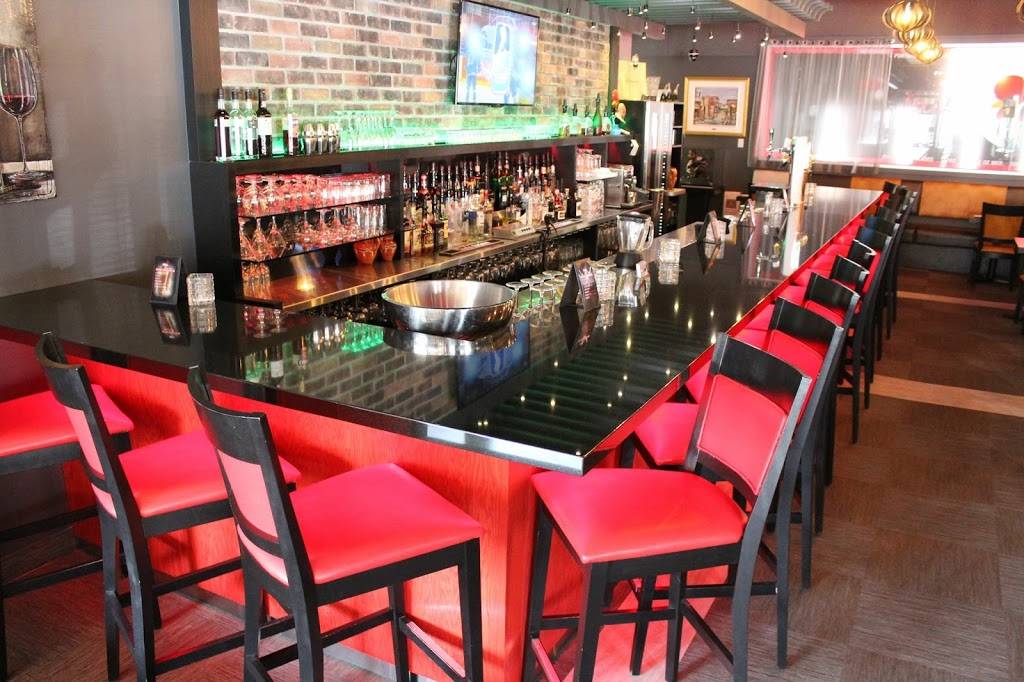 Brasa Grill | restaurant | 210 Rue Brock, Drummondville, QC J2C 1M3, Canada | 8198503338 OR +1 819-850-3338