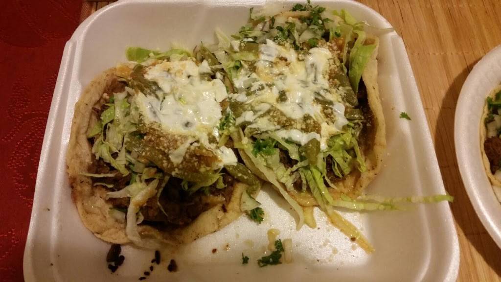 El Caguamo Tacos Truck | restaurant | 1018 E 78th St, Los Angeles, CA 90001, USA | 3239155139 OR +1 323-915-5139