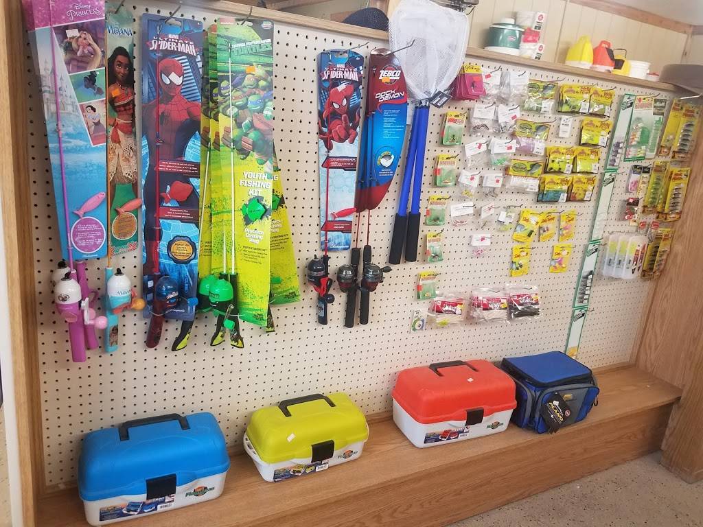 Buck & Dumb Bass Outdooors | restaurant | 9987 IN-243, Cloverdale, IN 46120, USA | 7657952009 OR +1 765-795-2009