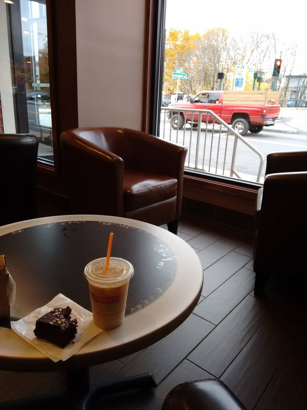 Dunkin | bakery | 52 Church St, Belmont, MA 02478, USA | 6174896010 OR +1 617-489-6010