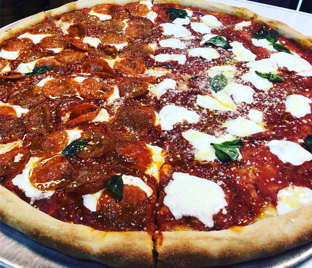 Roccos Brick Oven Pizzeria | restaurant | 79-16 21st Ave, East Elmhurst, NY 11370, USA | 7187213535 OR +1 718-721-3535