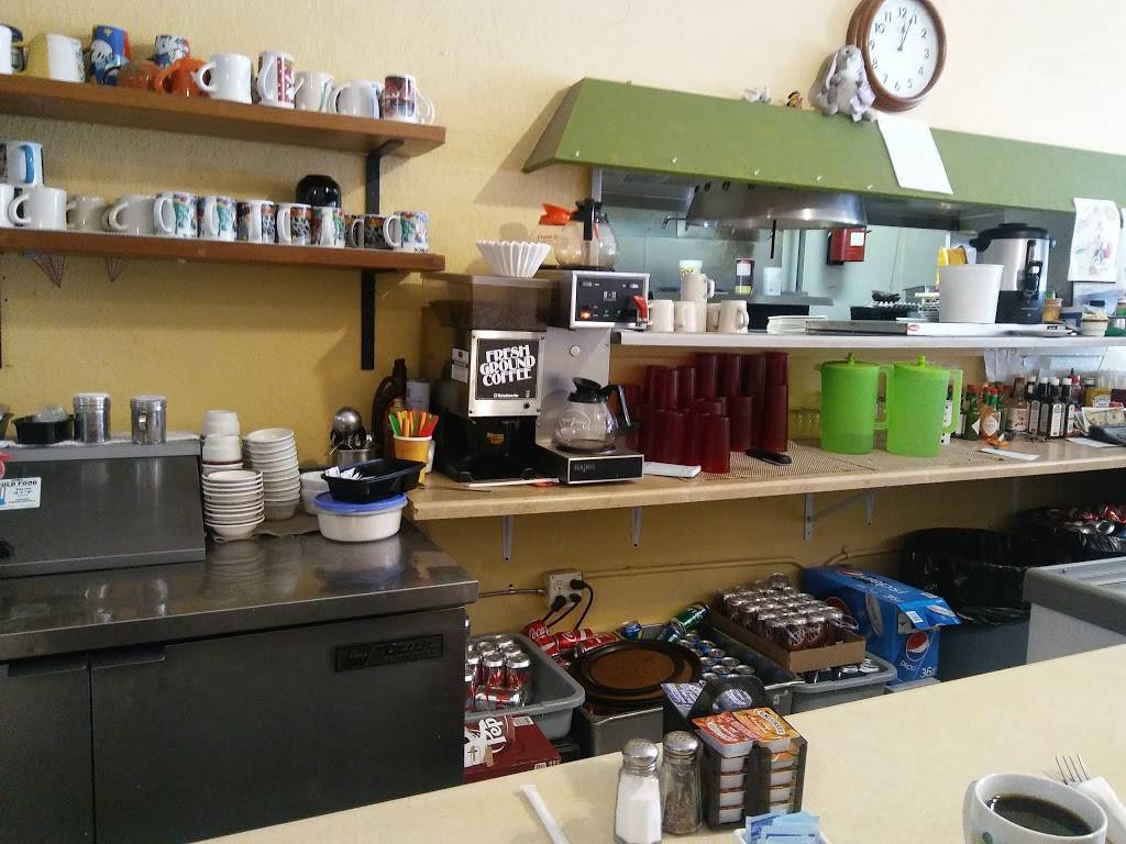 Sals Family Kitchen | restaurant | 825 Escobar St, Martinez, CA 94553, USA | 9252280660 OR +1 925-228-0660