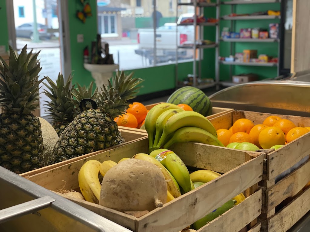 Islas Tropicales | restaurant | 1500 W Magnolia Ave, Fort Worth, TX 76104, USA | 6822556081 OR +1 682-255-6081