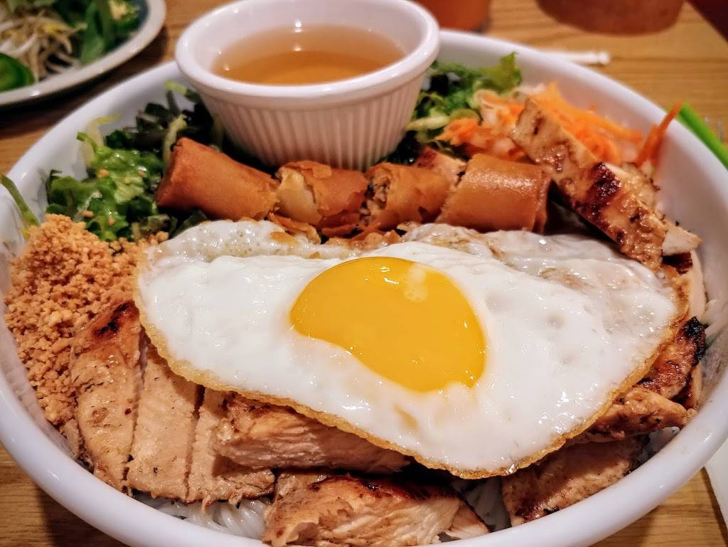 Indochine Restaurant | restaurant | 371 George St, New Brunswick, NJ 08901, USA | 7327452928 OR +1 732-745-2928