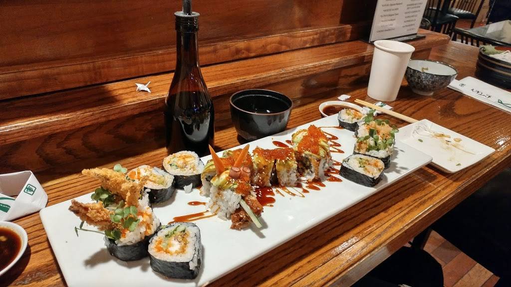 Village Sushi | restaurant | 5211 The Ave, Seattle, WA 98105, USA | 2069856870 OR +1 206-985-6870