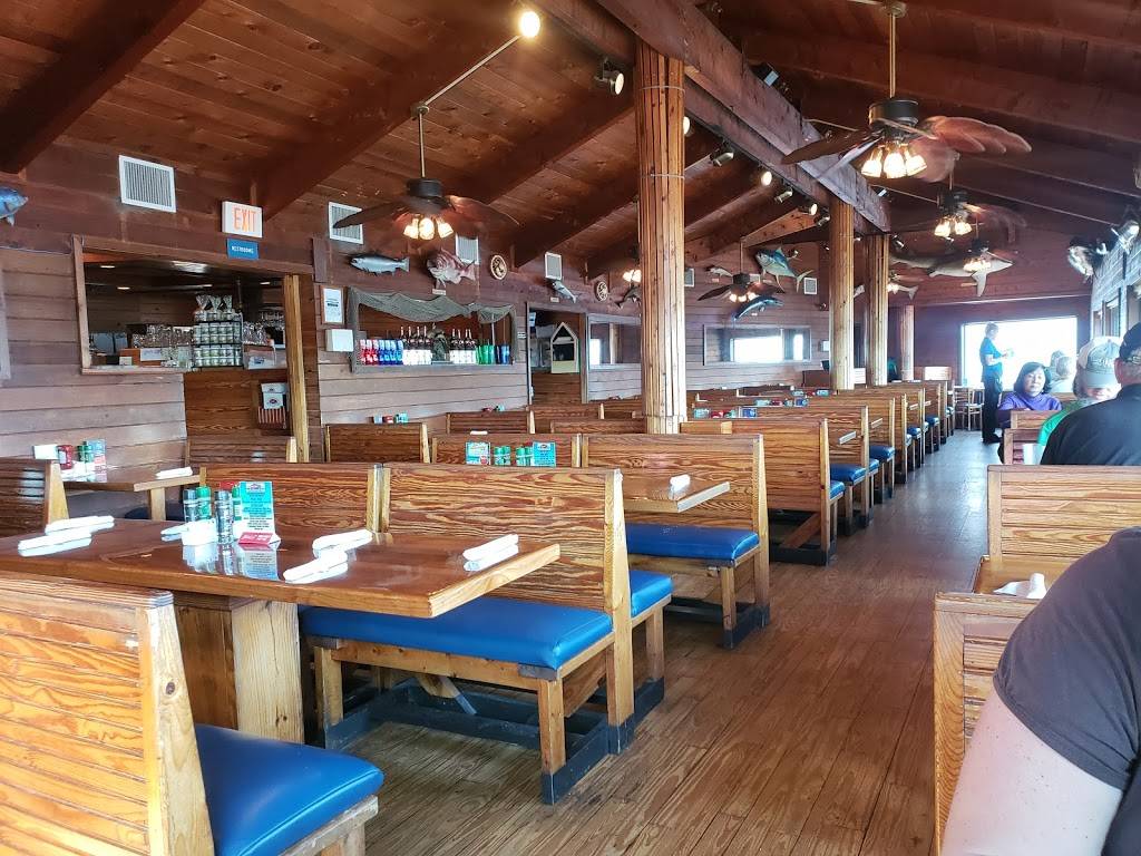Friendly Fisherman Restaurant | restaurant | 150 Boardwalk Place West, Madeira Beach, FL 33708, USA | 7273916025 OR +1 727-391-6025