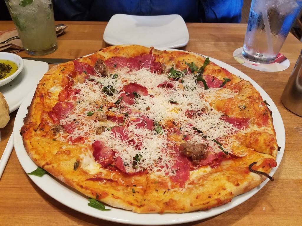 California Pizza Kitchen at Barton Creek | restaurant | Barton Creek, 2901 S Capital of Texas Hwy, Austin, TX 78746, USA | 5123276905 OR +1 512-327-6905
