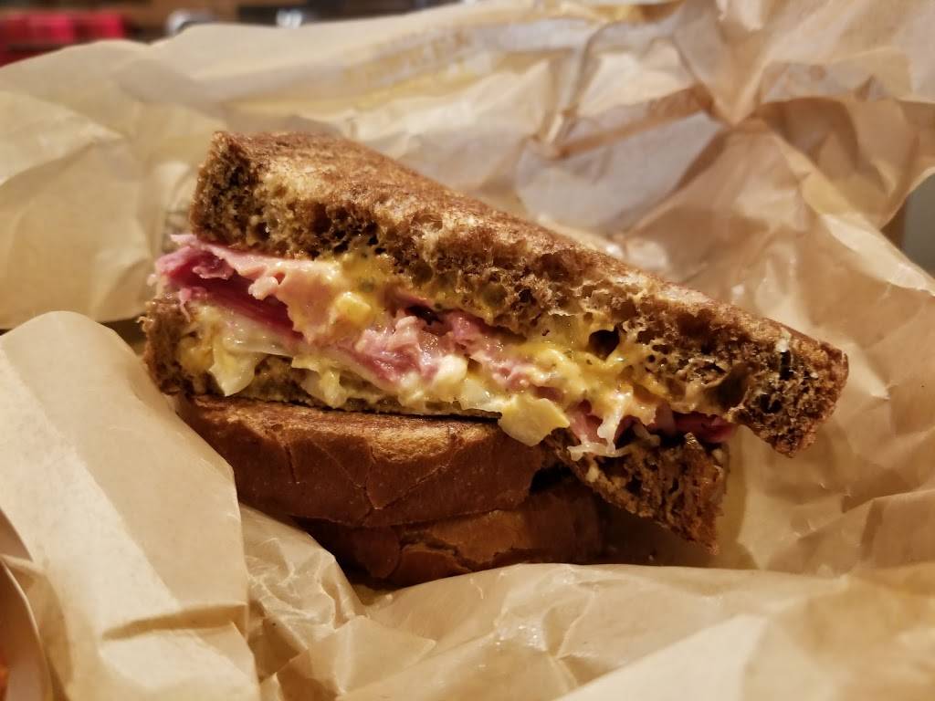 Arbys | restaurant | 395 Kings Hwy, Port Charlotte, FL 33983, USA | 9418836768 OR +1 941-883-6768